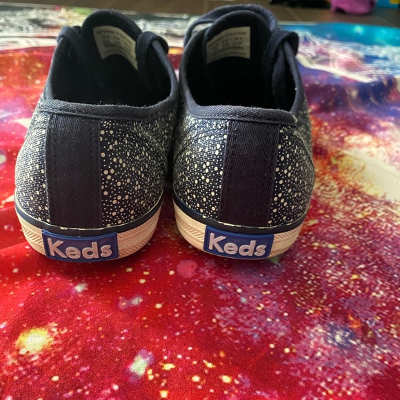 Blue and White Pattern Keds - Picture 5 of 5